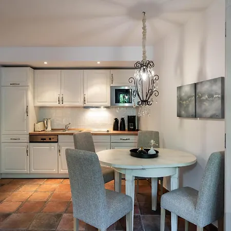 Apartamento Souterrain Ferienwohnung In Dierhagen