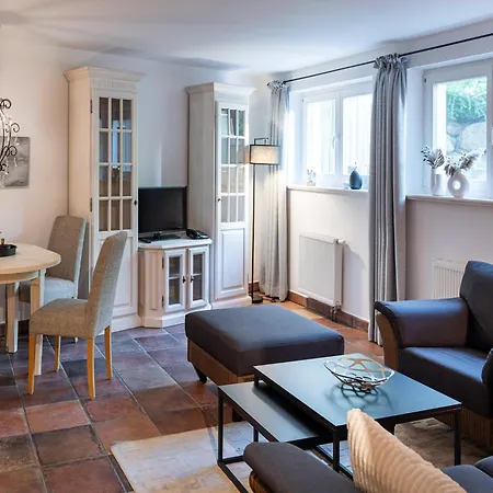 Souterrain Ferienwohnung In Dierhagen * Dierhagen